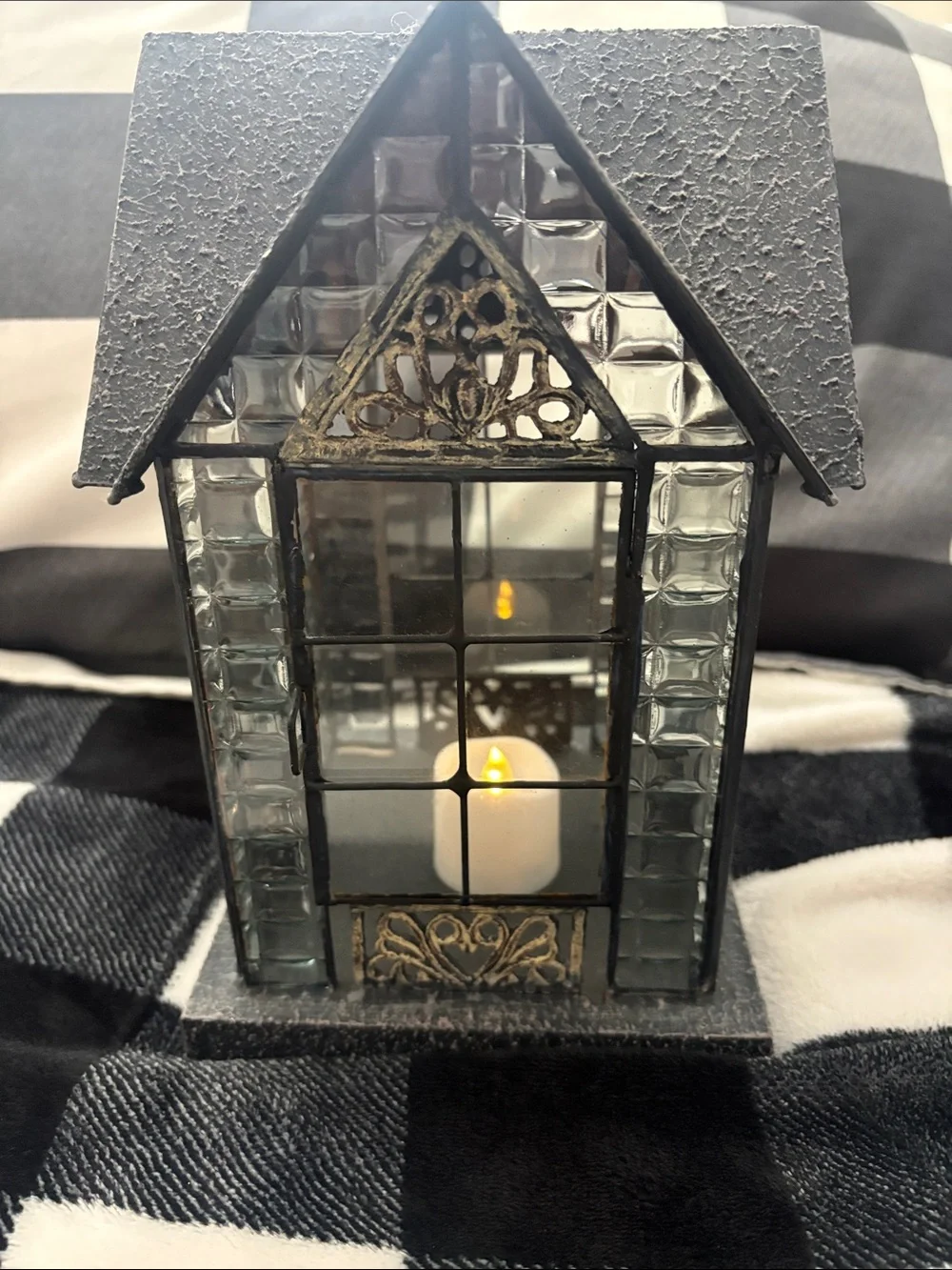 N/A excellent decorative